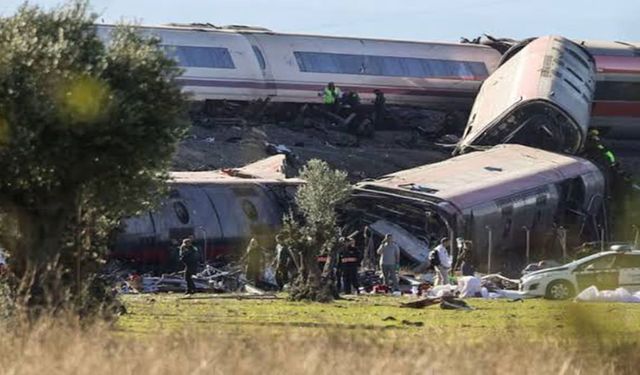 İspanya’daki hızlı tren faciasında can kaybı 68’e çıktı