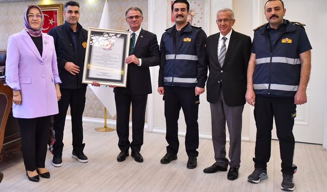 İtfaiyecilerden Vali Balcı'ya ziyaret