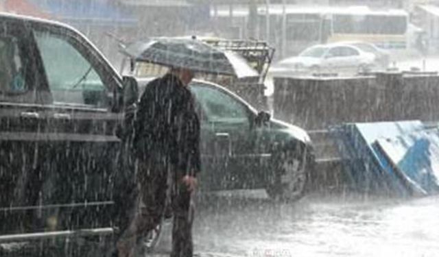 Meteoroloji’den birçok bölge için sağanak ve fırtına uyarısı