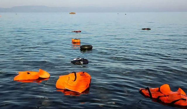Midilli açıklarında facia: Sahil Güvenlik gemisi göçmen teknesine çarptı, 6 ölü