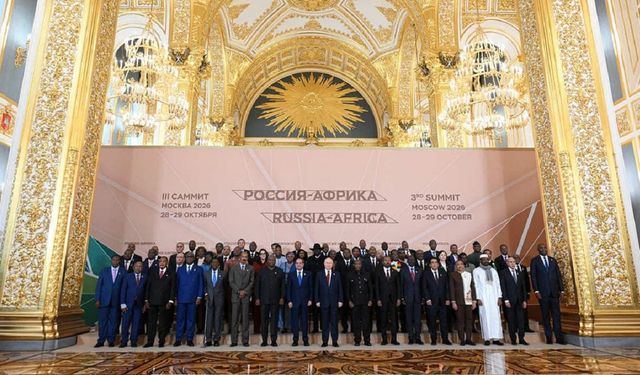 Putin: Afrika, küresel karar alma süreçlerinde daha etkin olmalı