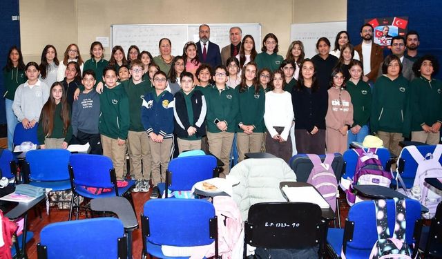 Rektör Şevli, Müzik İlkokulu ve Ortaokulu öğrencileriyle bir araya geldi