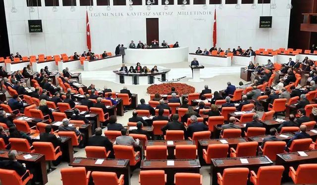 TBMM’nin haftalık gündemi belli oldu: Kızılay, Fonlar ve KVKK