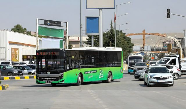 Van’da 29 Ekim’de toplu taşıma ücretsiz