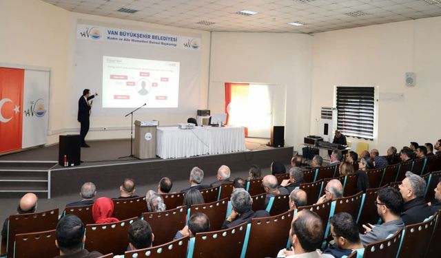 Van’da belediye personeline kişisel veri güvenliği eğitimi