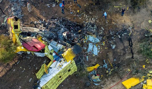 Yunanistan'da düşen uçakta 2 kişi hayatını kaybetti