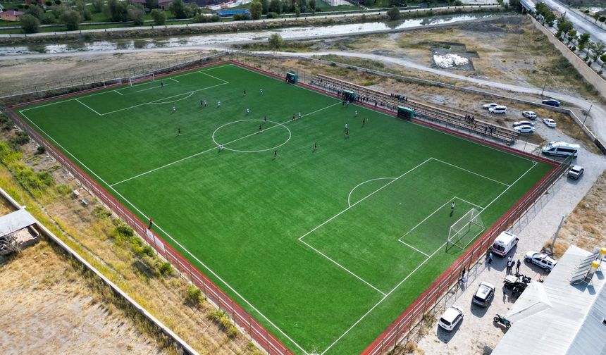 Gürpınar Belediyesi Futbol Turnuvası başladı