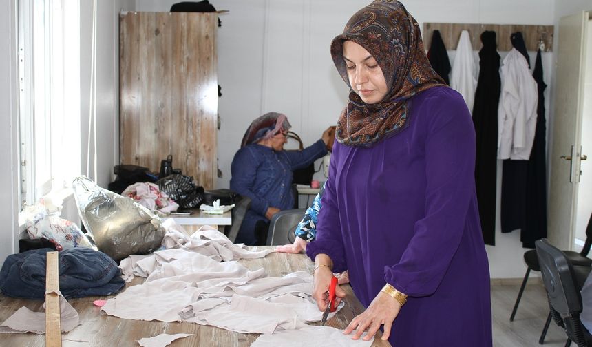 Vanlı kadınlar kurslarda meslek sahibi oluyor