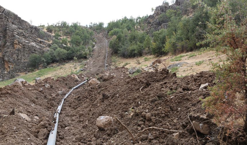 Çatak’ta su sorununa çözüm arayışları devam ediyor