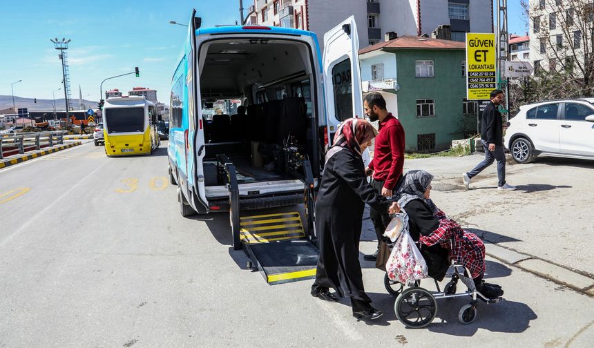 Van’da engelli ve hastalara ulaşım desteği
