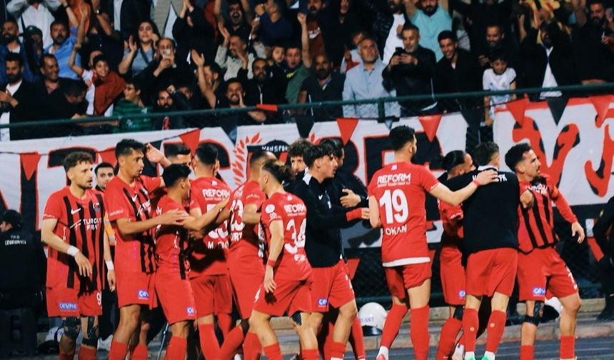 Vanspor geceyi aydınlattı: 4-1