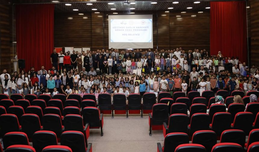 Van’da 1 milyon 129 bin öğrenci sağlık taramasından geçti