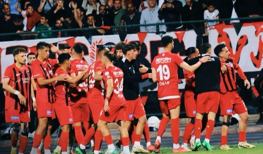 Vanspor'un maçları Van'da oynanmayacak! Başkan Temel'den flaş açıklama...