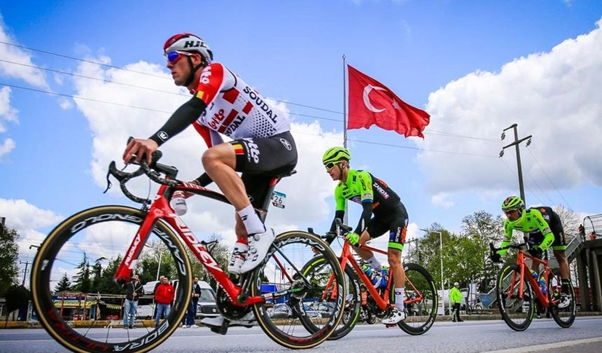 Van’da ‘Dayanışmanın Adı Türkiye’ bisiklet turu…