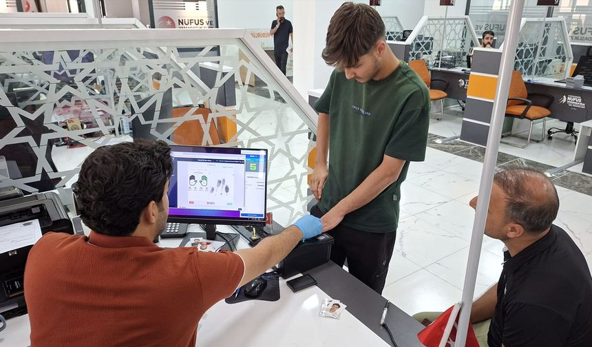Tuşba Nüfus Müdürlüğü yeni hizmet binasında hizmete başladı