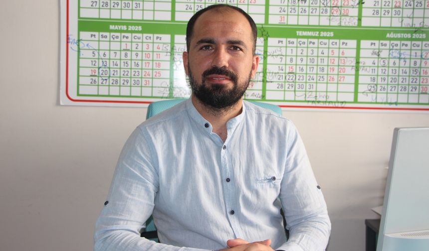 Özçelik: Üniversiteye gidecek öğrenciler ilk olarak maneviyattan ayrılmamalı