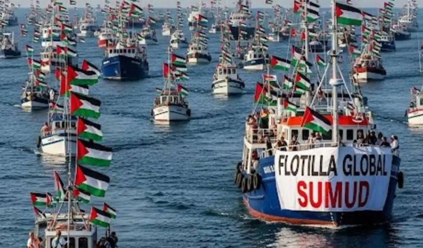 Sumud Filosu Tunus'tan Gazze'ye doğru yola çıktı