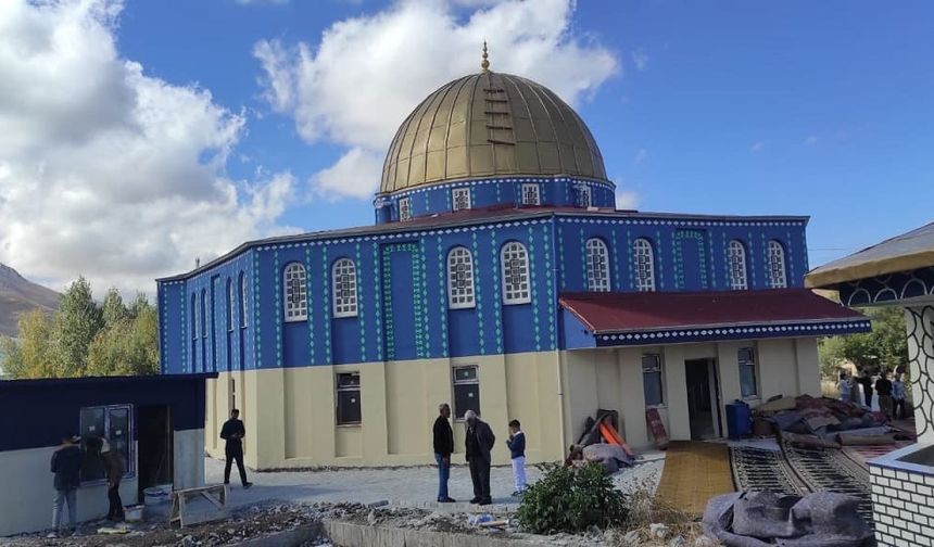 Van’da Kudüs Camii ibadete açıldı!