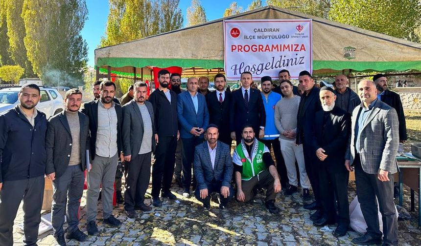 Çaldıran’da Filistin’e yardım kermesi düzenlendi