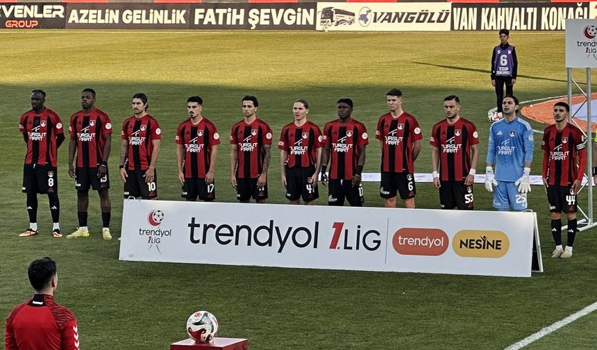 Vanspor- Ümraniyespor maçında onbirler belli oldu