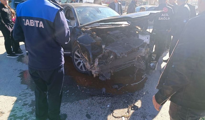 Van Muradiye’de trafik kazası!