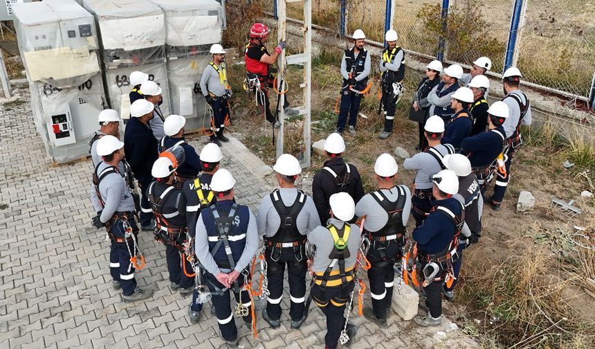 VEDAŞ personellerine iş güvenliği eğitimi