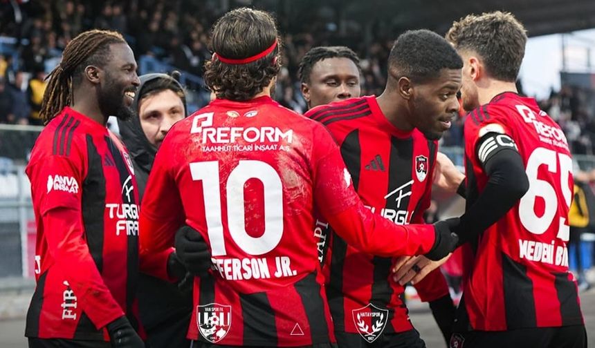 Vanspor sezonun en farklı galibiyetini Hatayspor karşısında aldı