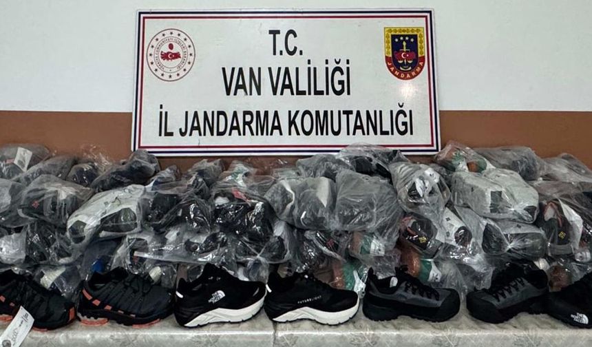 Başkale’de 1,2 Milyon TL değerinde kaçak eşya ele geçirildi