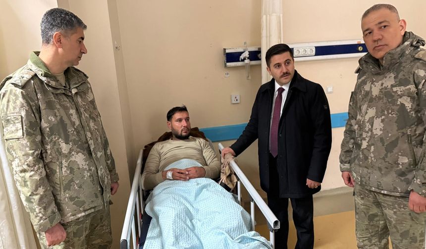 Donma tehlikesi geçiren İranlı askerler Van’da tedavi altına alındı