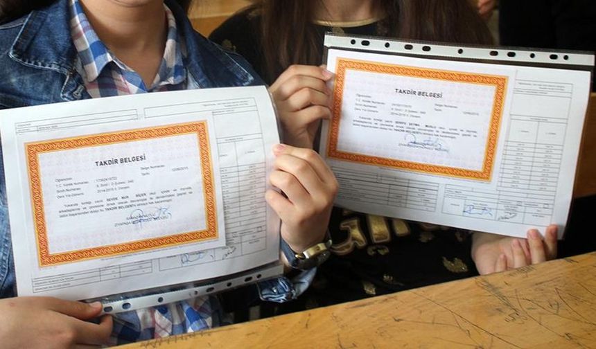 Eğitimde yeni dönem başlıyor: Karneyle birlikte gelişim raporu verilecek