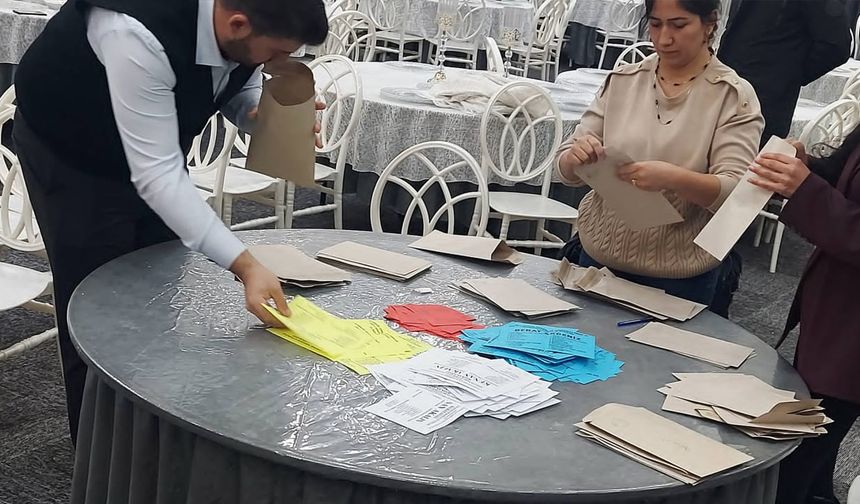 Van Demirciler, Tornacılar ve Tamirciler Esnaf Odası seçimi sonuçlandı