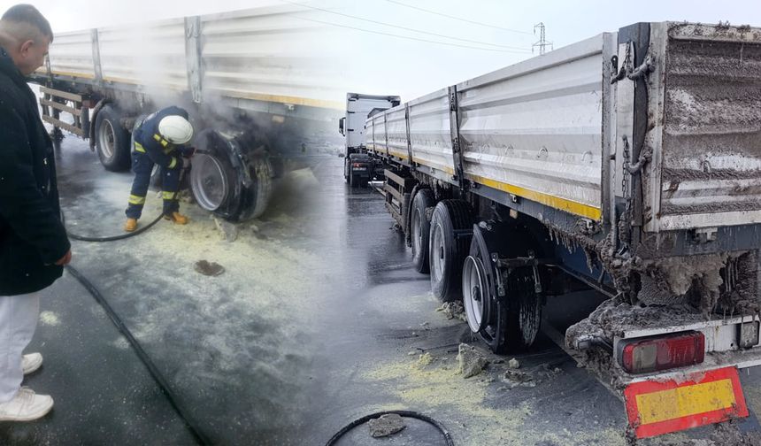 Van’da seyir halindeki TIR yandı