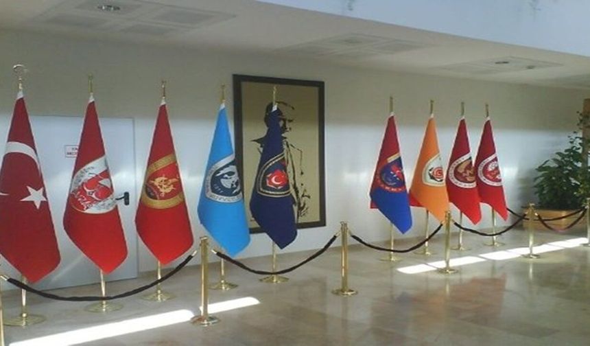 Makam Odalarındaki Prestijiniz İçin En Uygun Bayrak Fiyatları