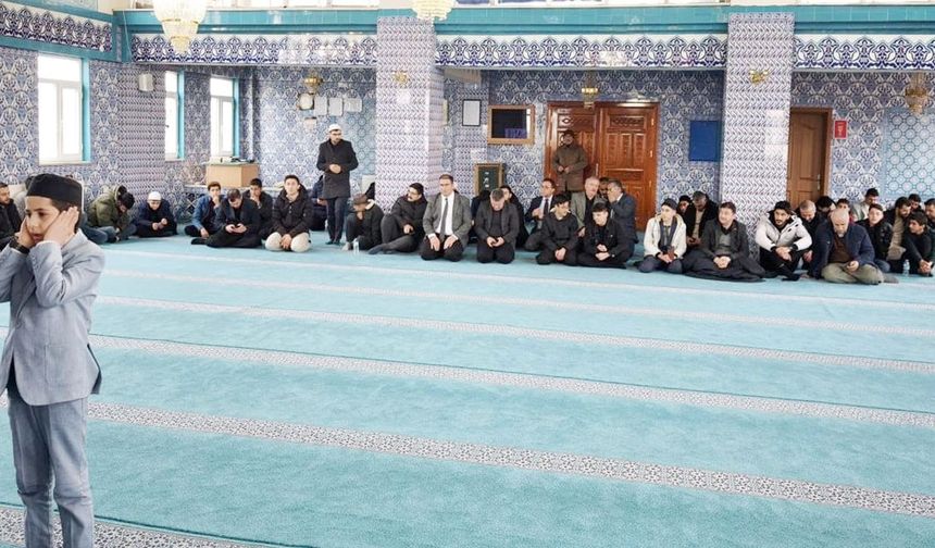 Van’da genç Bilaller ezan okuma yarışması finali gerçekleştirildi