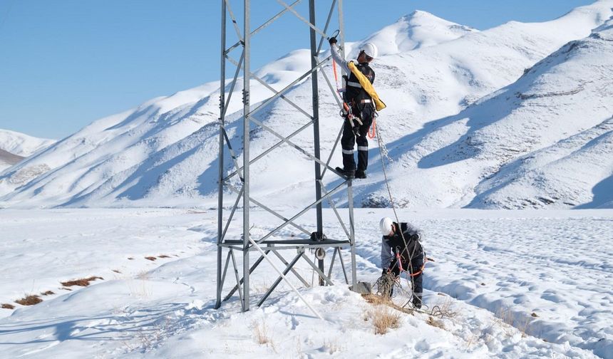 Vanlılar dikkat! 35 mahalleye elektrik verilmeyecek!