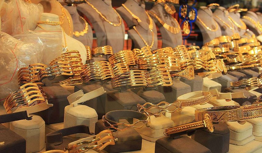 Altın fiyatları 4 ayın en düşük seviyesinde