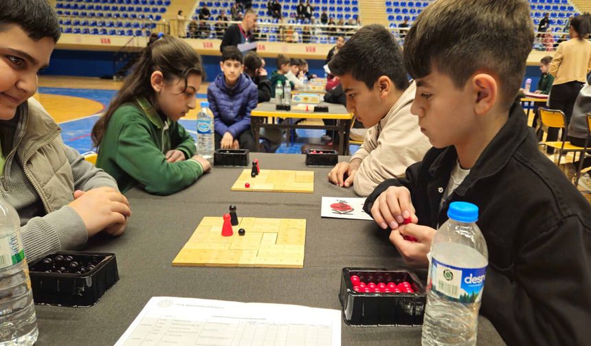 Edremit’te akıl ve zekâ oyunları turnuvası başlıyor