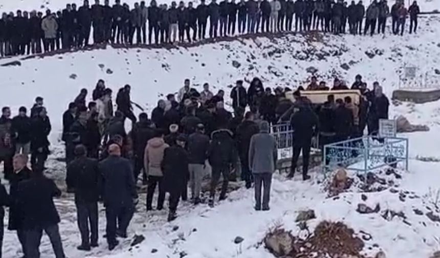 Van sınırında ölü bulunan Fehim Tosun toprağa verildi