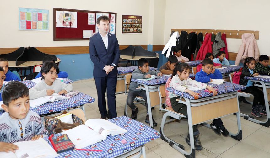 Kaymakam Erdoğan’dan Ortayazı İlkokulu’na ziyaret