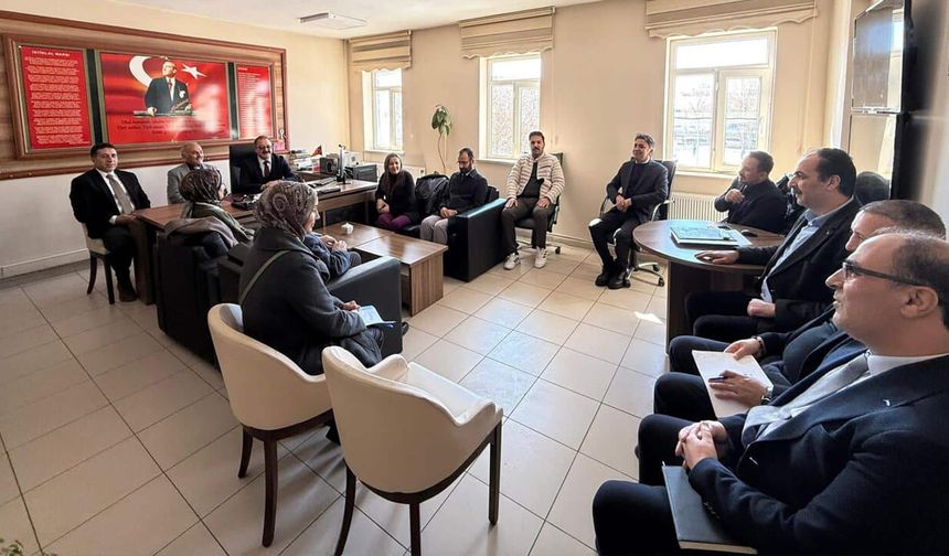 Tuşba’da ‘eğitim planlarının izlenmesi ve değerlendirilmesi’ toplantısı gerçekleştirildi