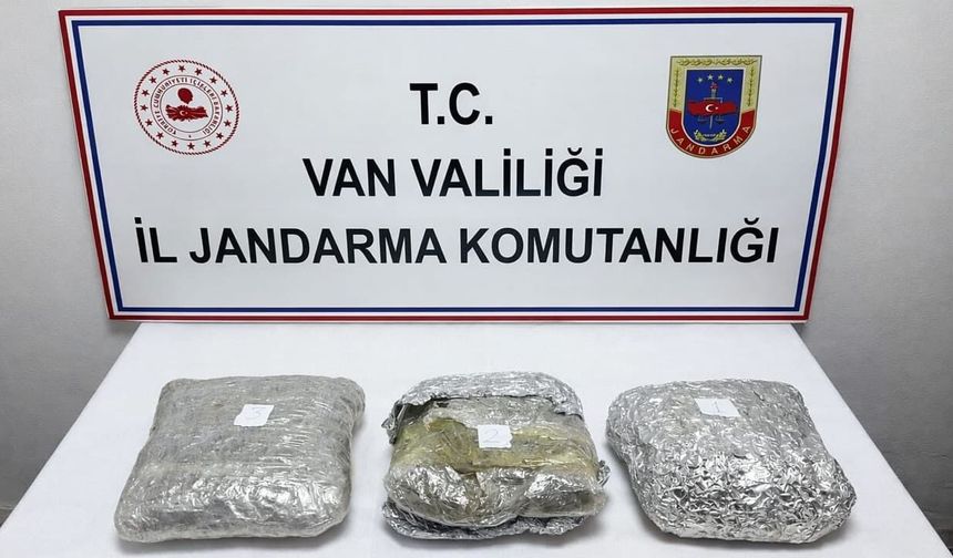 Van’da 4 kilo skunk ele geçirildi
