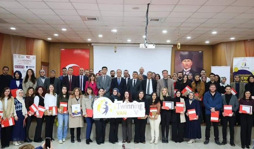 Van’da eTwinning ödülleri sahiplerini buldu