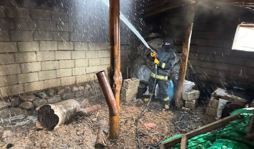 Van’da imama ait tandır evinde yangın!