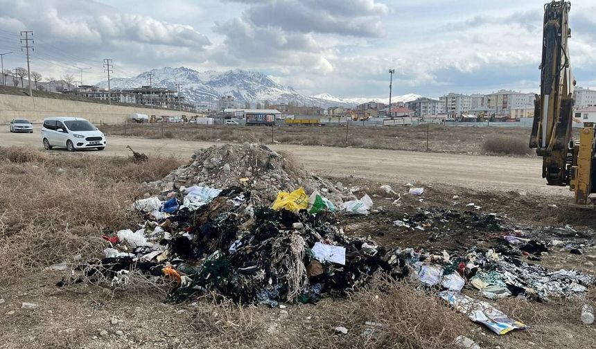 Van’da kaçak hafriyat ve moloz dökümüyle mücadele!