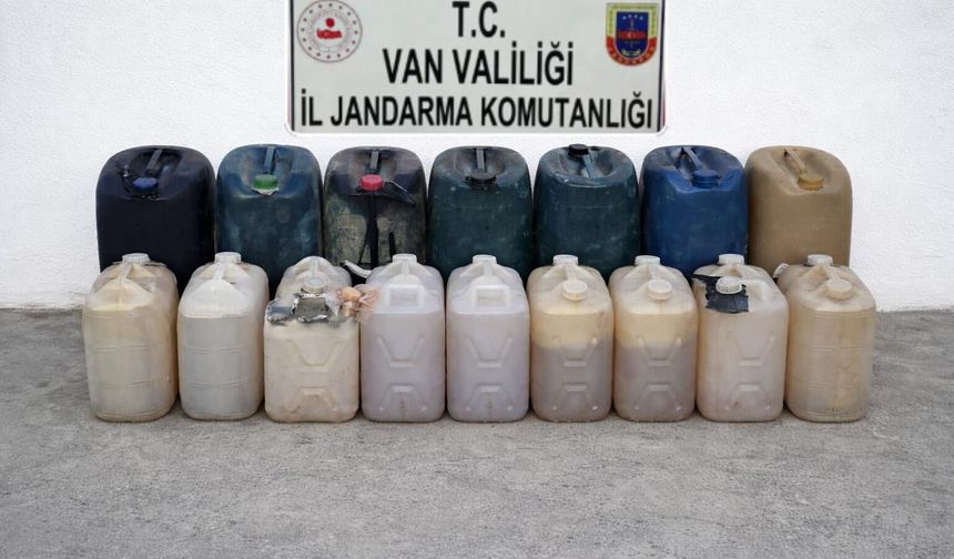 Van’da yüzlerce litre kaçak akaryakıt ele geçirildi!