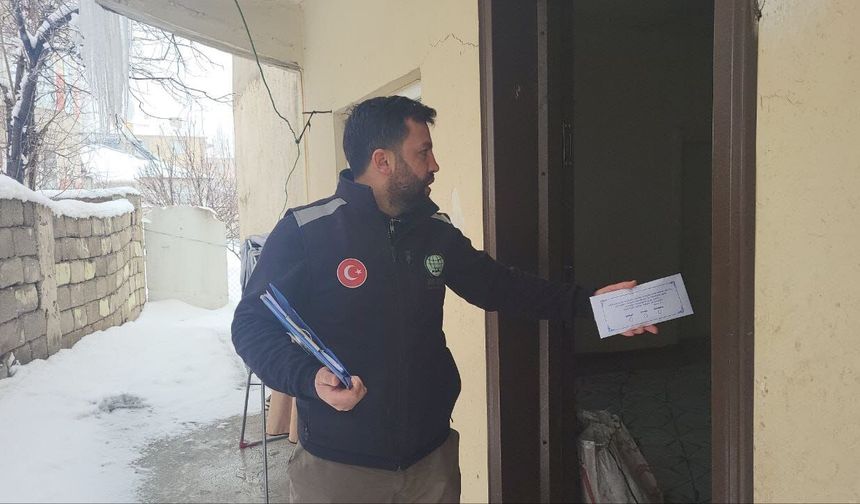 Van’da zekat ve fitreler ihtiyaç sahiplerine ulaştırılıyor