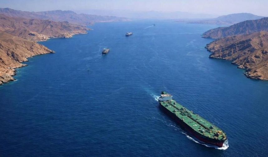 İran'dan son dakika kararı! Hürmüz Boğazı açıldı