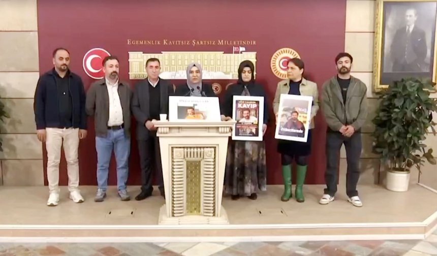 Kayıp olan Vanlı Uğur Çalışkan’ın ailesi TBMM’de…