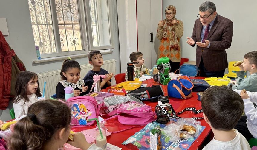 Müftü Tavlaşoğlu’ndan Değerler Kur’an Kursu’na ziyaret