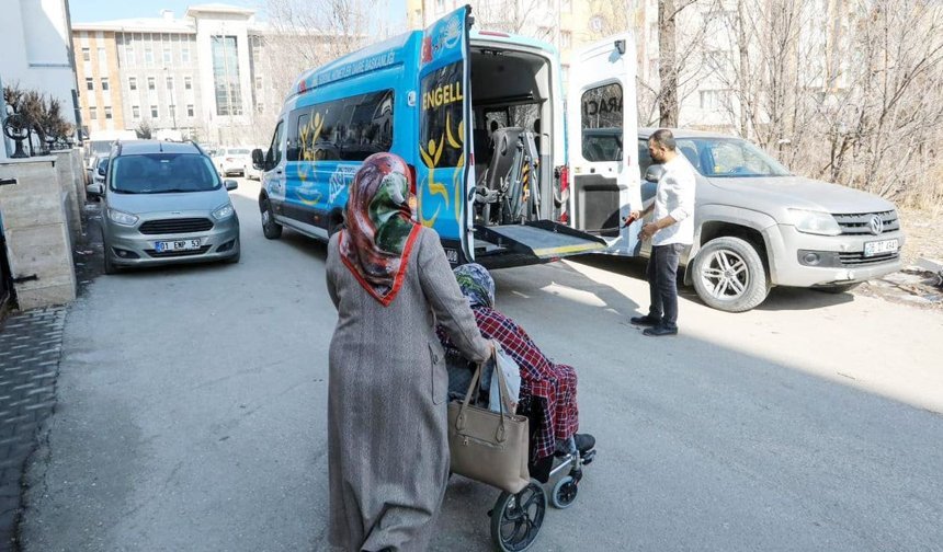 Van’da engelli ve yaşlılara ücretsiz hastane ulaşım desteği